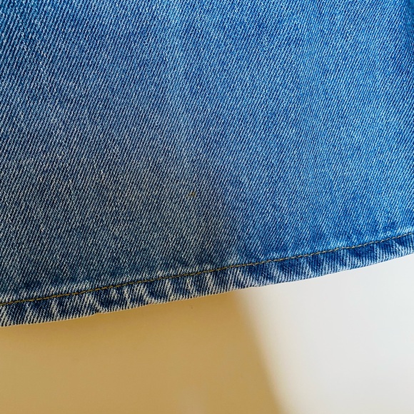 SOLD-Vintage Mom Jean Shorts - Picture 3 of 3